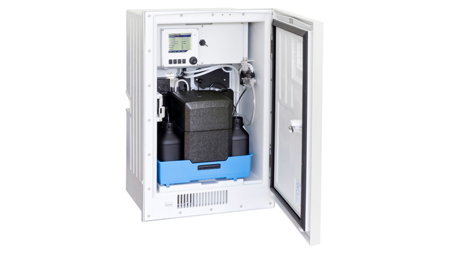 Liquiline System Анализатор нитритов CA80NO с системой охлаждения для продления срока годности реагентов