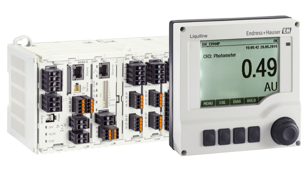 Liquiline CM44P - DIN-rail transmitter for process photometers and Memosens sensors